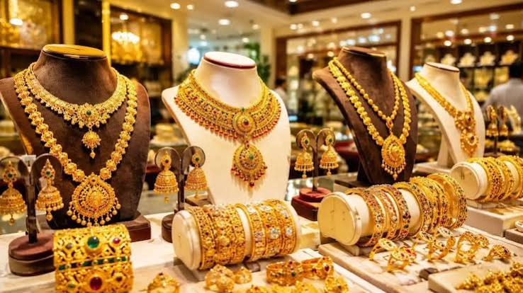 गोल्ड मार्केट में जुलाई की शानदार बढ़त, क्या आगे भी जारी रहेगी तेजी?