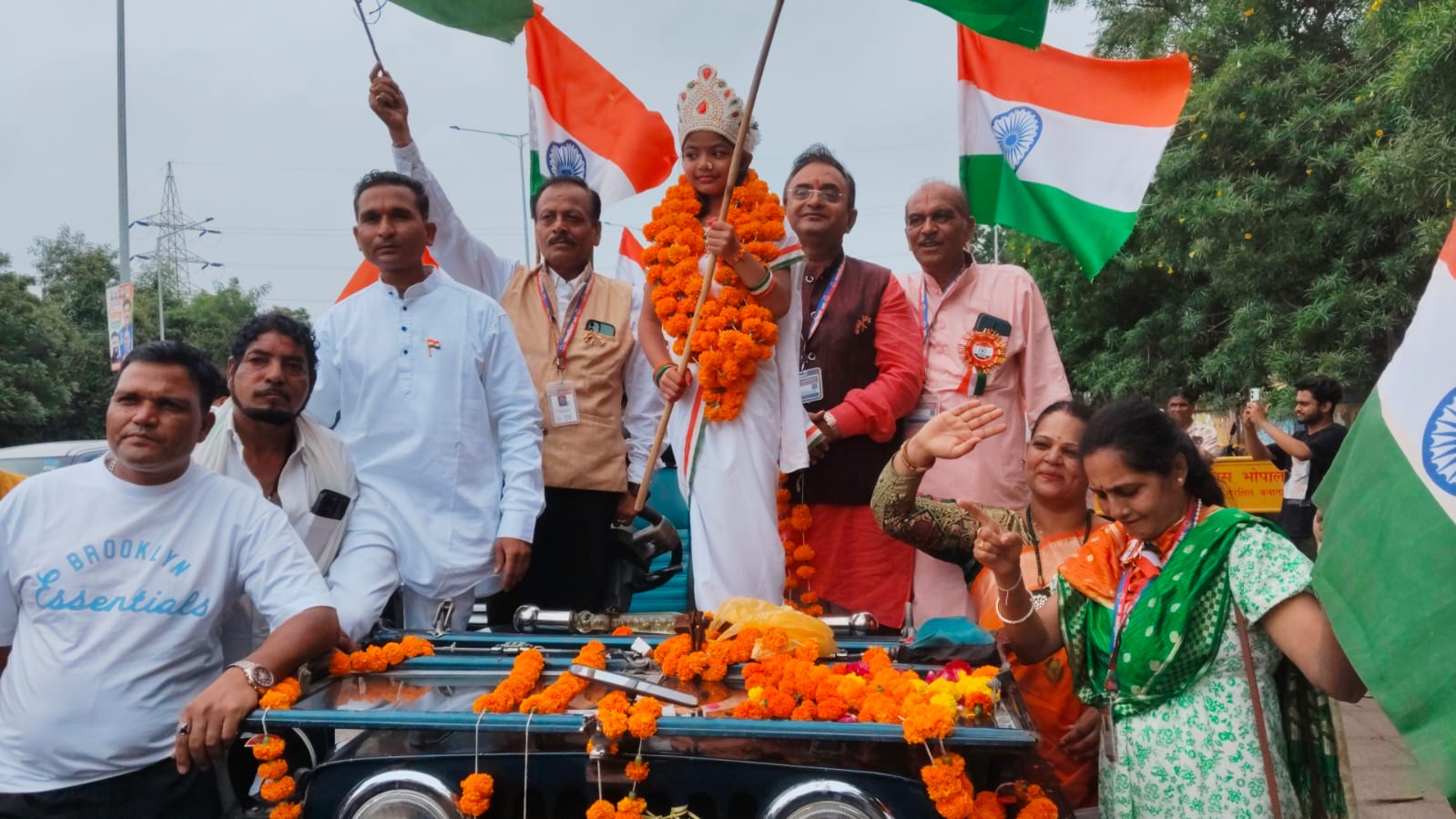 देशभक्ति के रंग में रंगी तिरंगा यात्रा, मानवाधिकार कार्यकर्ताओं ने दिखाया जोश