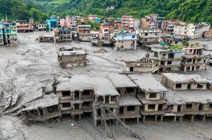 सैलाब की मार झेल रहे नेपाल में भूकंप के झटके, लोगों में बढ़ी चिंता