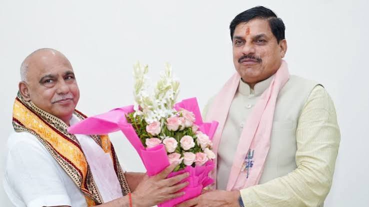 मुख्यमंत्री डॉ. यादव ने वरिष्ठ विधायक एवं प्रदेशाध्यक्ष खंडेलवाल को जन्मदिन पर दीं शुभकामनाएं