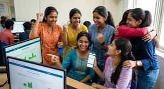 JEE एडवांस में बेटियों का दबदबा, पहली बार 10 हजार से ज्यादा छात्राएं हुईं सफल